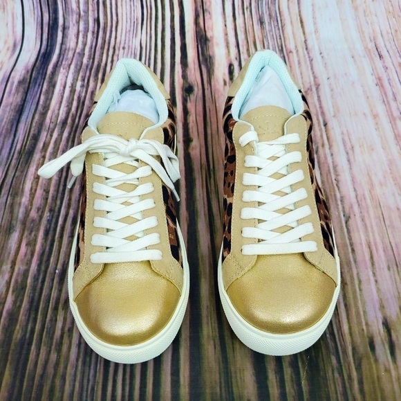 Isaac Mizrahi Colorblock Leopard Fashion Sneakers - Picture 3 of 12